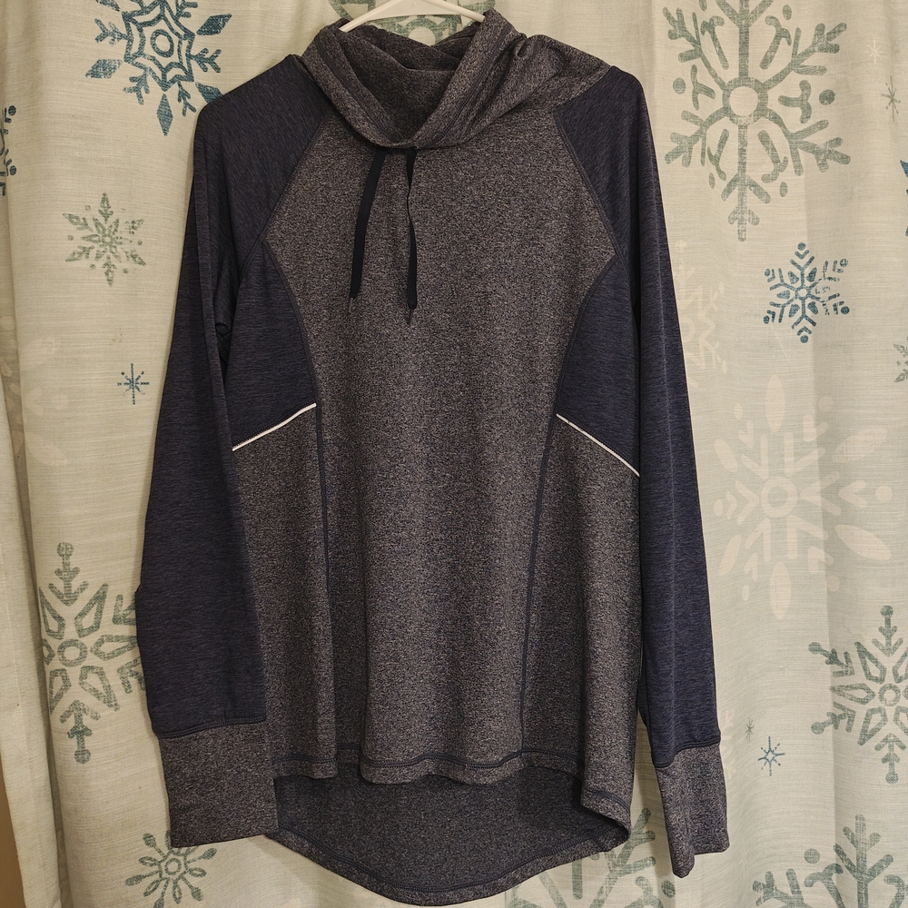Avia Navy and Gray Long Sleeve Tee